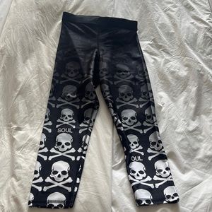 Soul Cycle x Zara Terez Black and White Gradient Skull Cropped Leggings, Size M